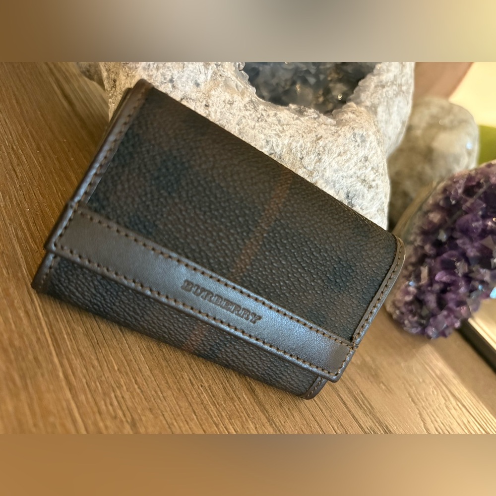 Burberry Compact Wallet - Picture 2 of 13